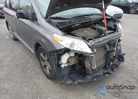 2017 Toyota Sienna Le 8 Passenger from USA, damaged, VIN 5TDKZ3DC0HS890531